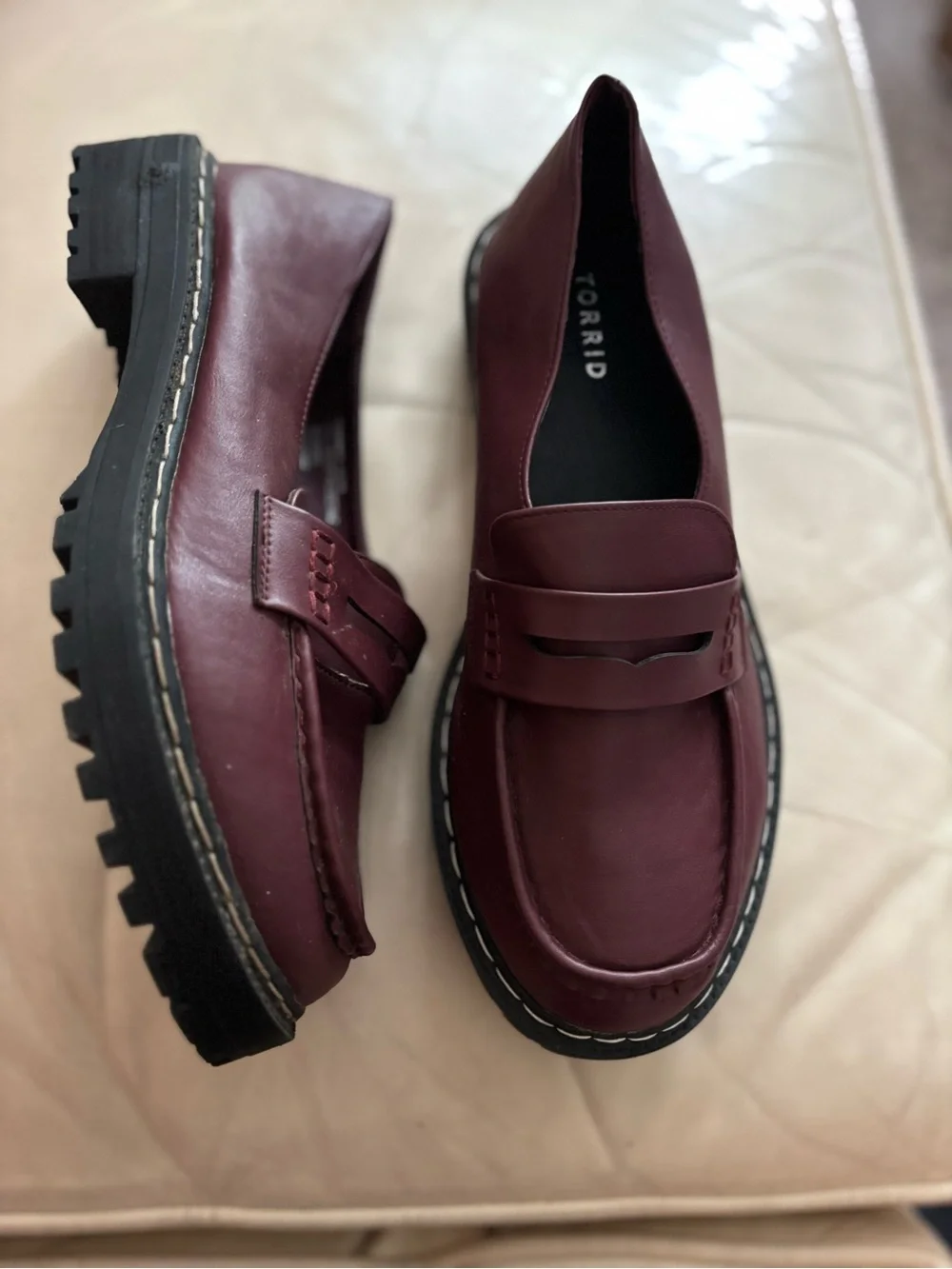 Torrid Burgundy Lug Sole Slip On Penny Loafers Extra Wide Width Size 10.5 WW